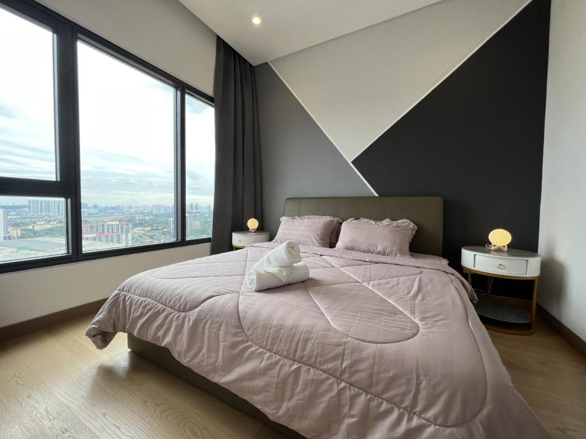 Lucentia Residence Bbcc Lalaport At Kuala Lumpur By Luxe Home Ngoại thất bức ảnh